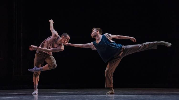 Hubbard Street Dance Chicago dancers Andrew Murdock and Adam McGaw in Ne Me Quitte Pas by Spenser Theberge