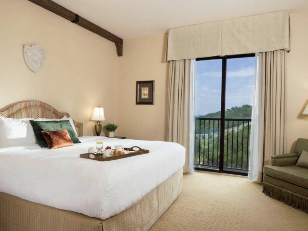 13 Best Hotels in Austin | Best Places to Stay in Austin, Texas