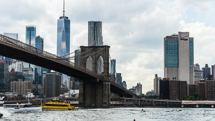 NYC brooklyn bridge east river world trade center