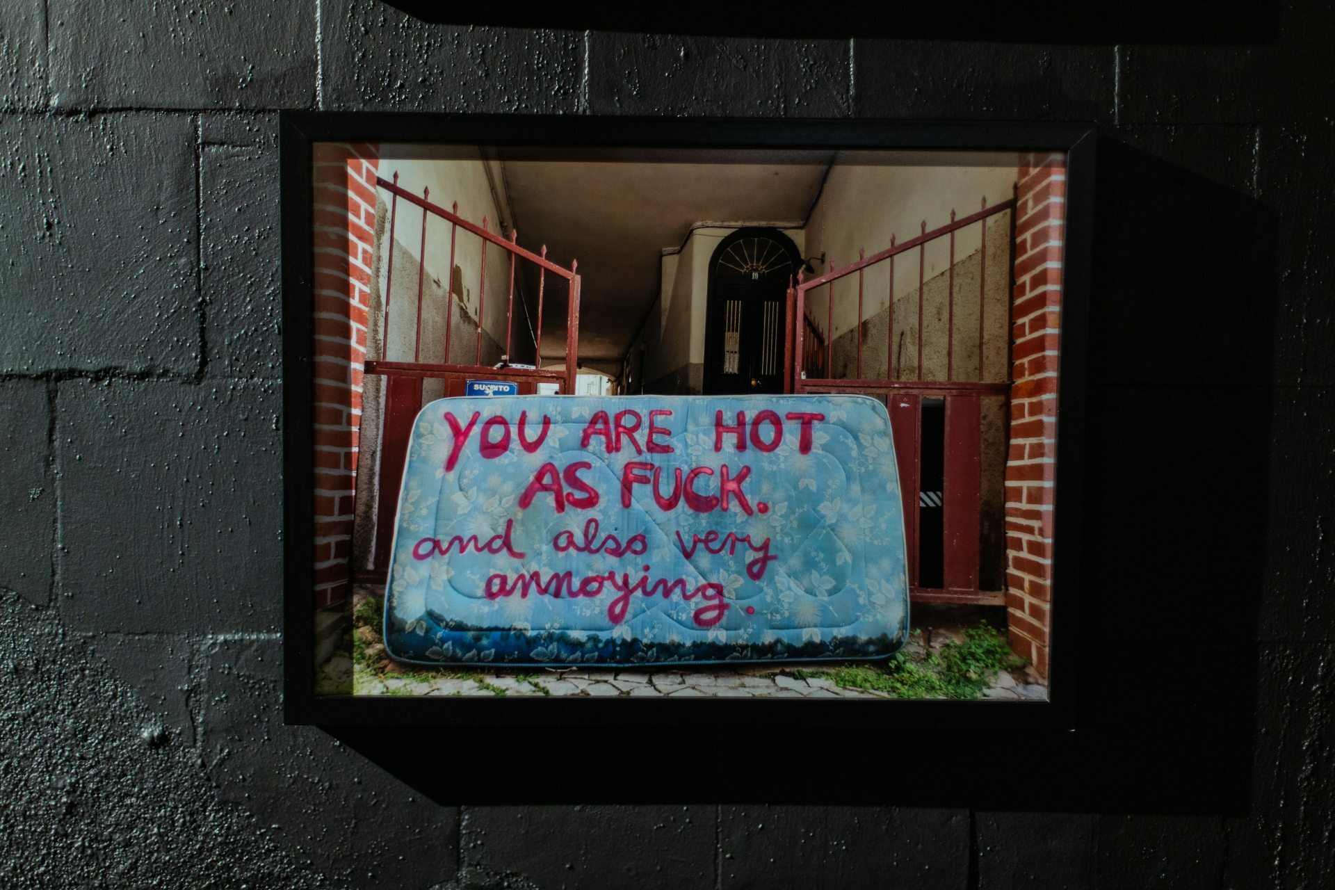 "Chaos, stains and stupid feelings", na galeria Little Chelsea