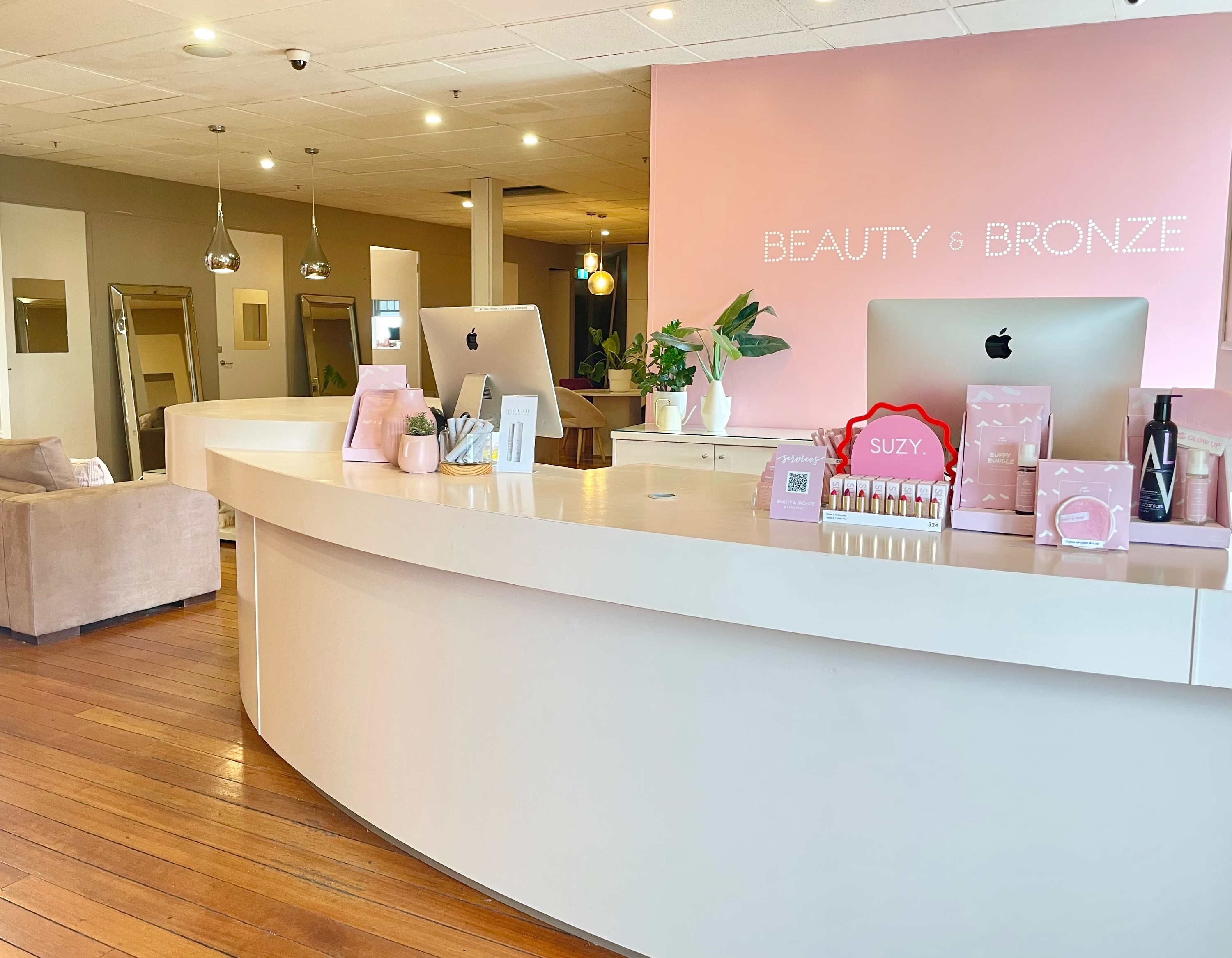 Beauty and Bronze Camberwell Tanning salon in Melbourne