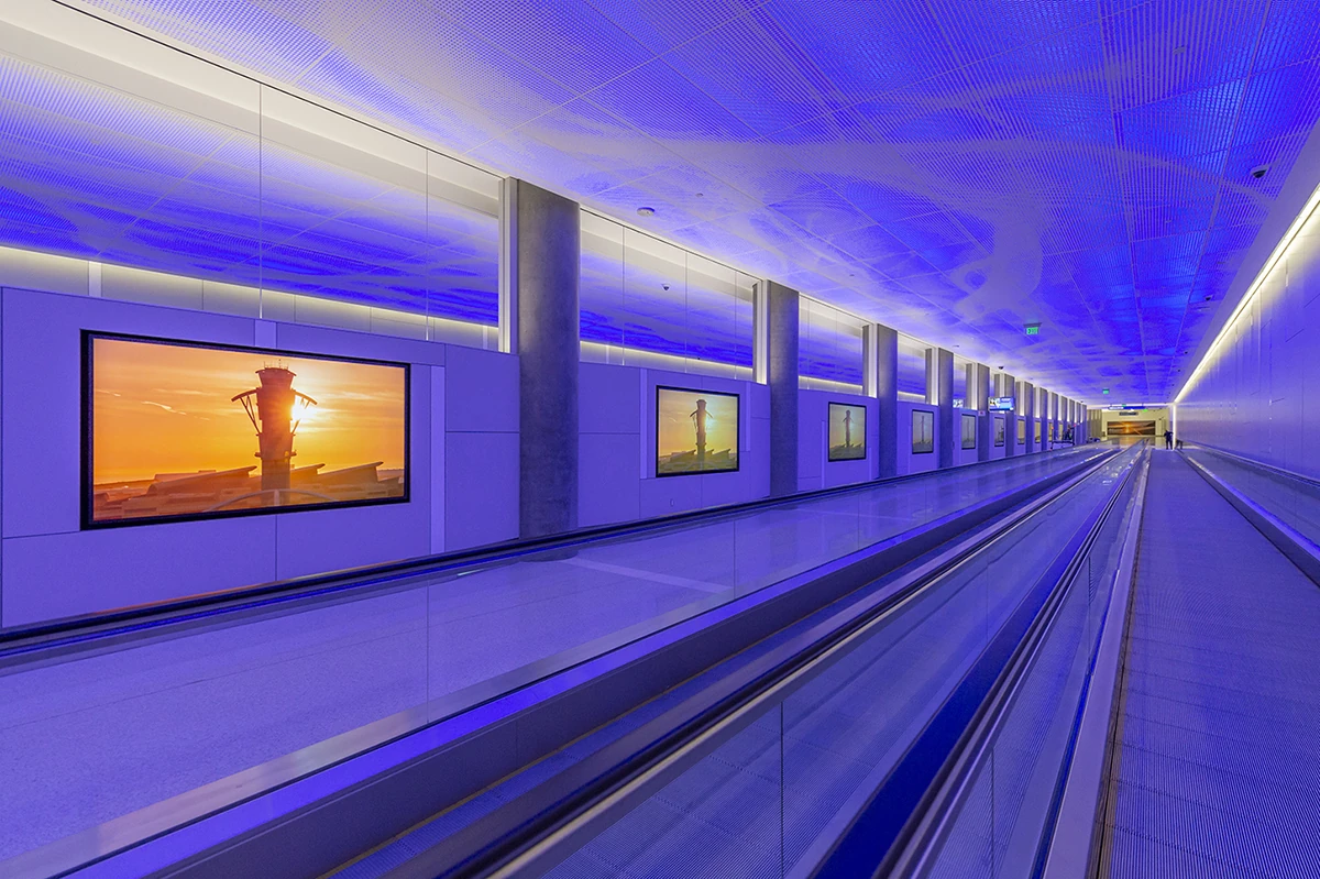 LAX