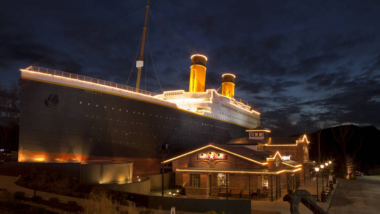 The Titanic Museum | Pigeon Forge, TN