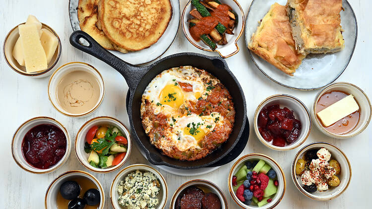 Breakfast deals and brunch