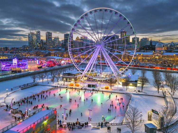 La patinoire du bassin Bonsecours du Vieux-Montréal