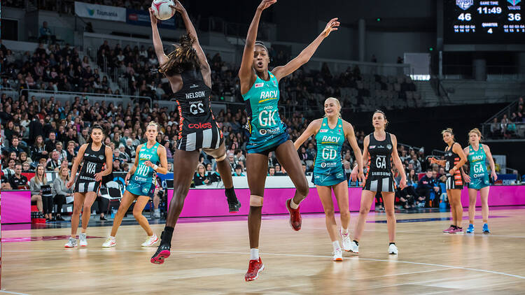 The Melbourne Vixons competing in the Suncorp Super Netball tourney.