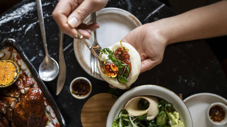 Somsaa, casa de té y cocina del sudeste asiático 