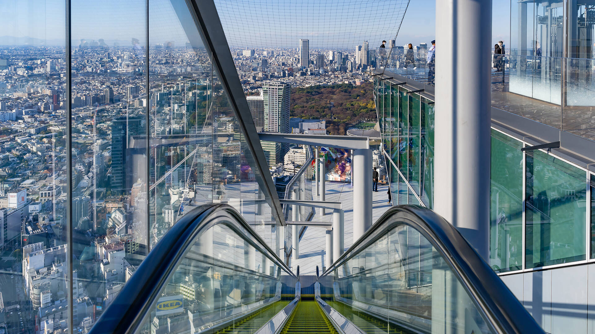 observation-deck-at-300-united-arab-emirates-fan-page