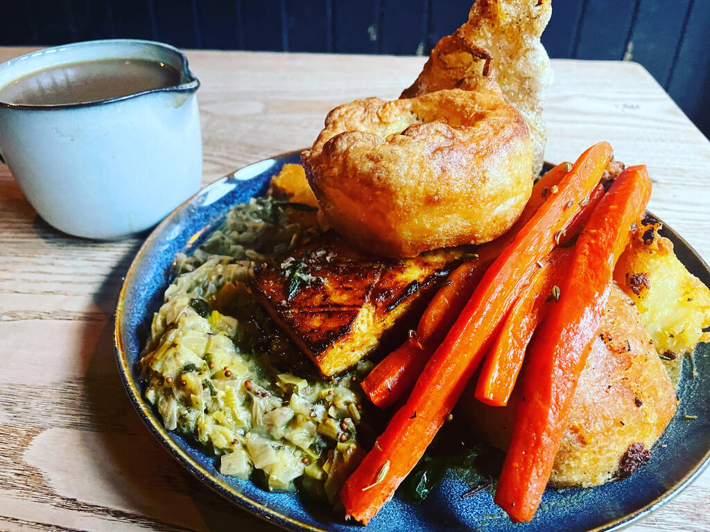 Londons Best Roasts 35 Seriously Good Sunday Lunches