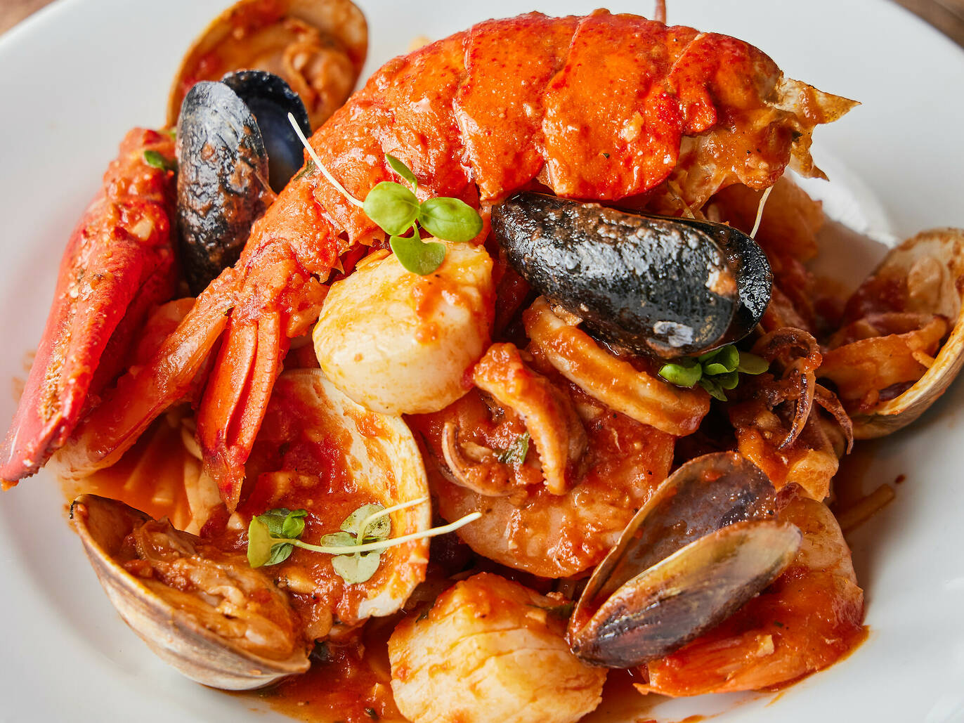 19 Best Seafood Restaurants In Boston Right Now