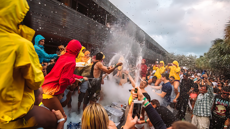 The pool party still goes on during - Hyde Beach Miami