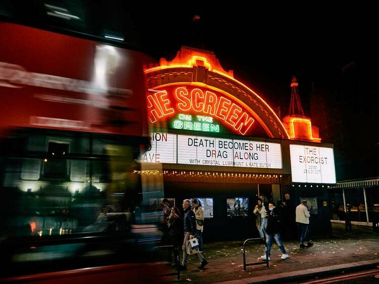 Screen On the Green