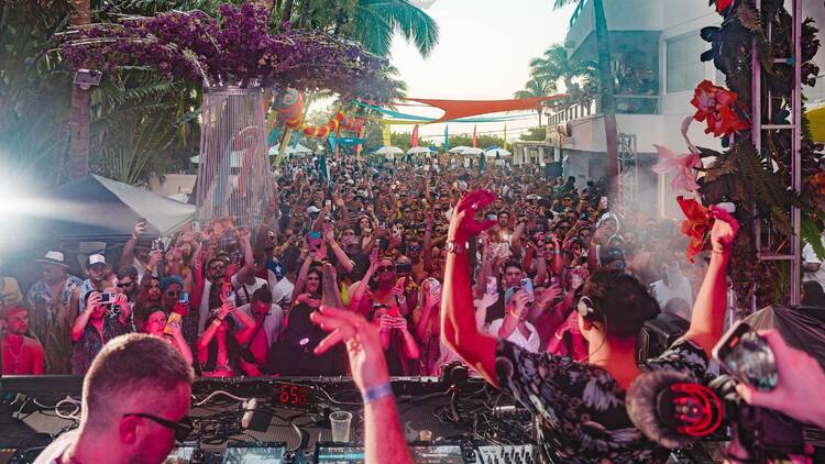 Spinnin' Hotel Announces Miami Music Week Pool Parties for 2018