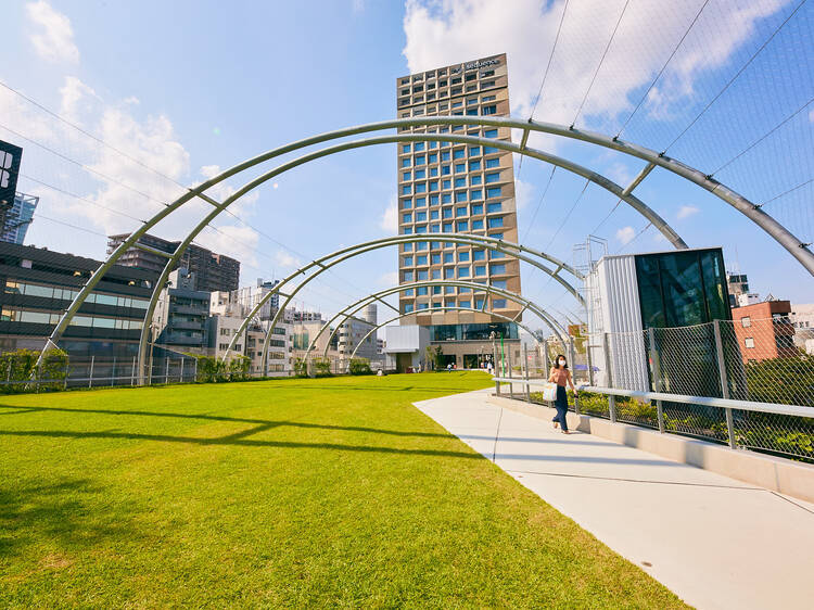 Relax on a rooftop garden at Miyashita Park