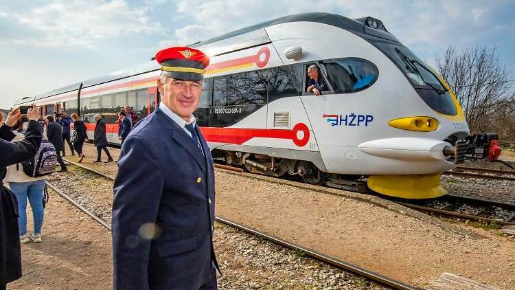 Istria trains