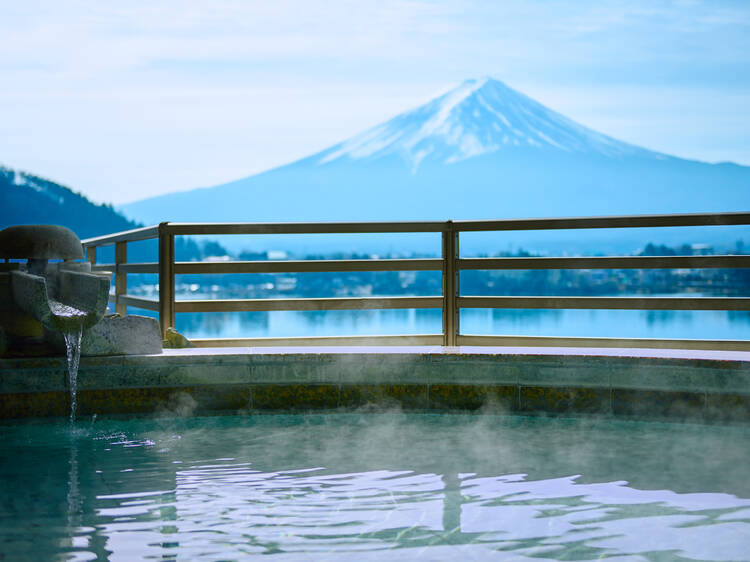 Hotels and glamping sites in Kawaguchiko with the best Mt Fuji views