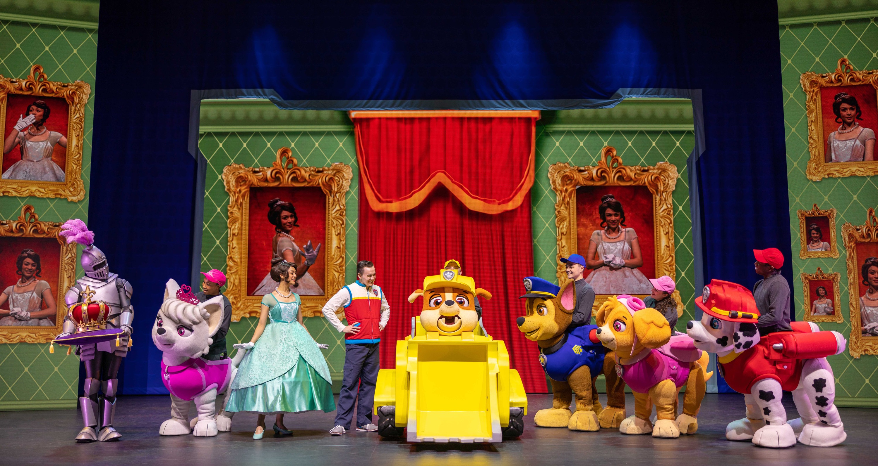 PAW Patrol Live Heroes Unite Kids In Chicago