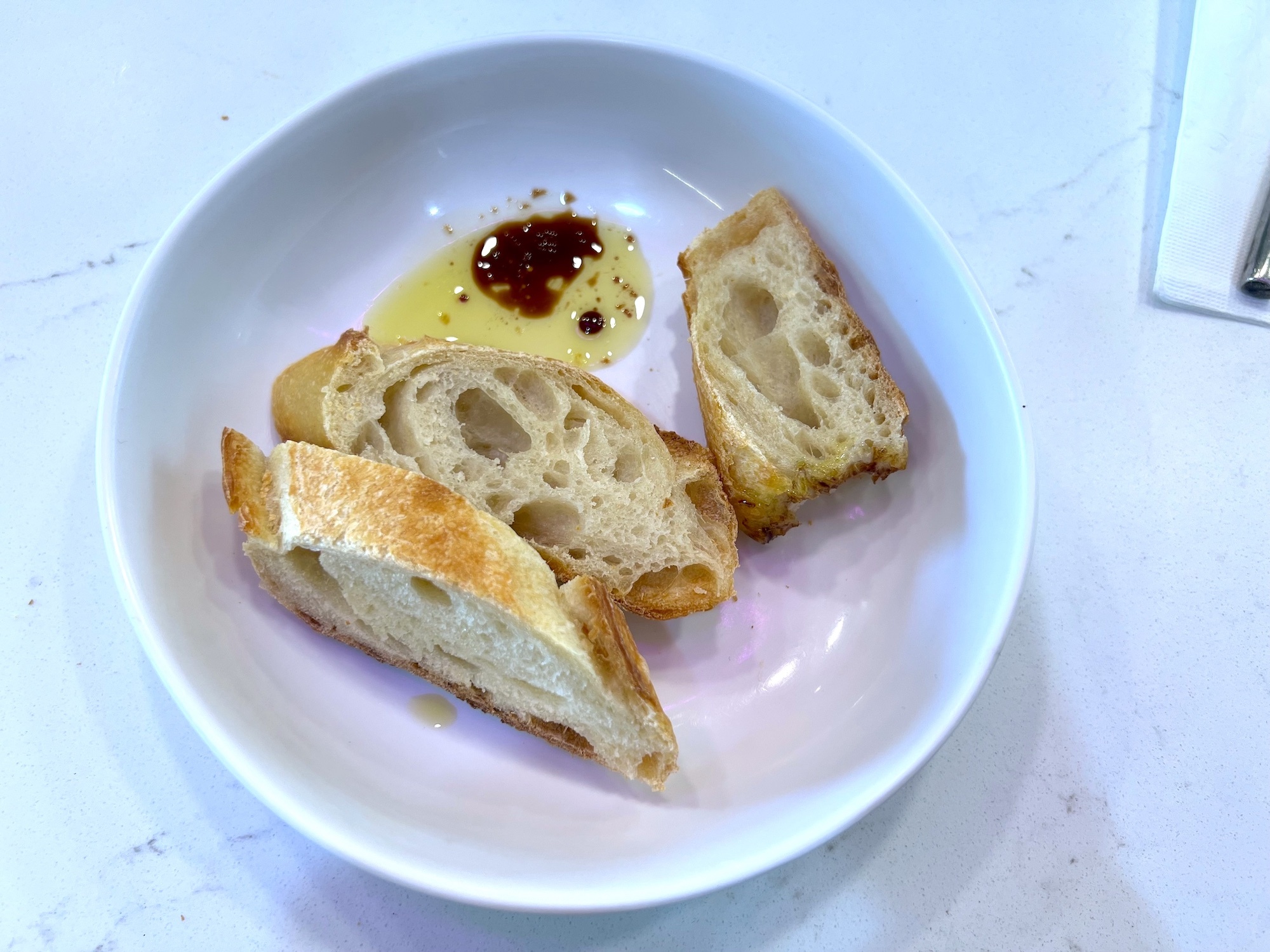 Pasta Corner bread and balsamic with olive oil