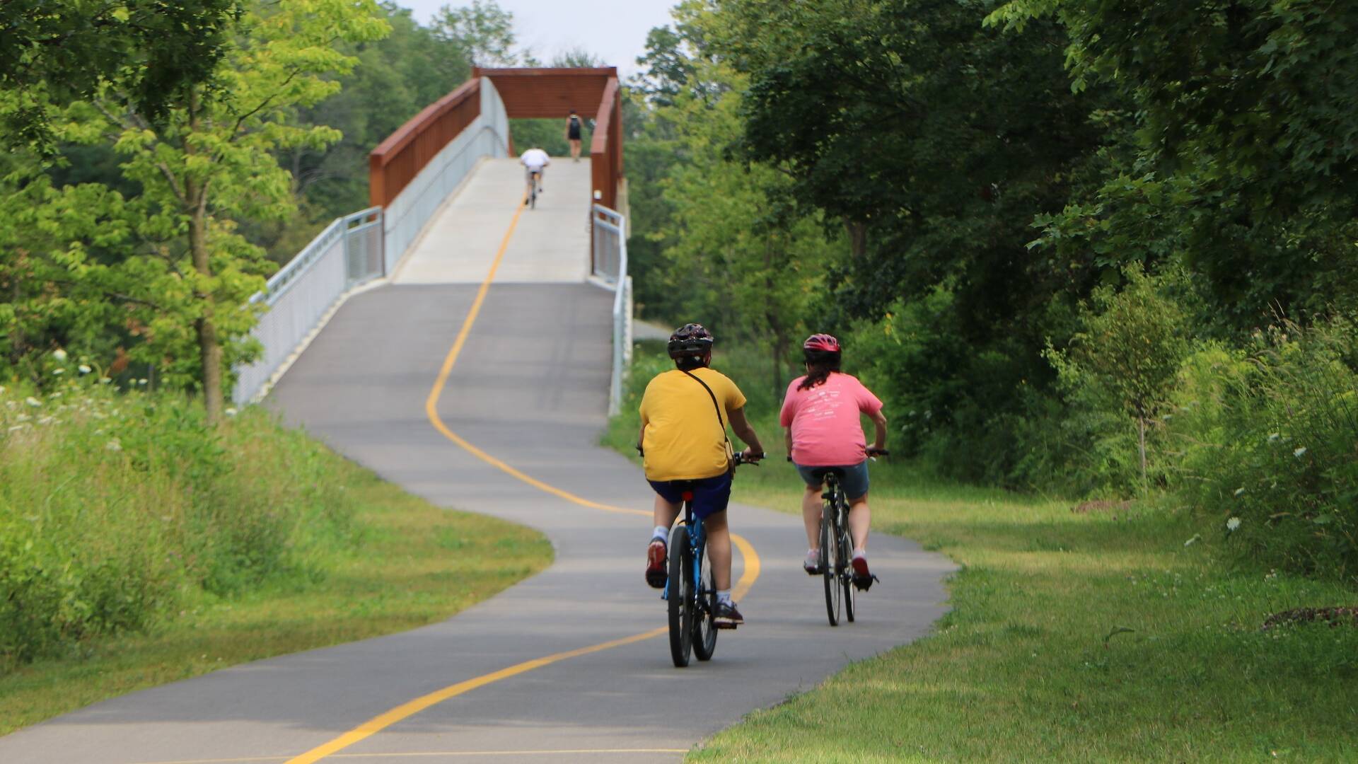 The Best Trails and Paths For a Walk in Chicago