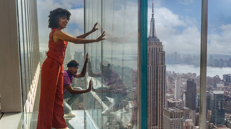 The heart-pumping glass sky boxes