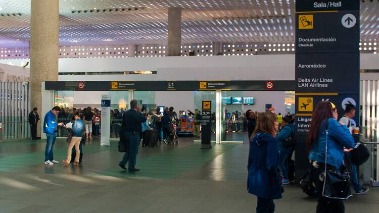 Aeropuerto Internacional de la Ciudad de México AICM