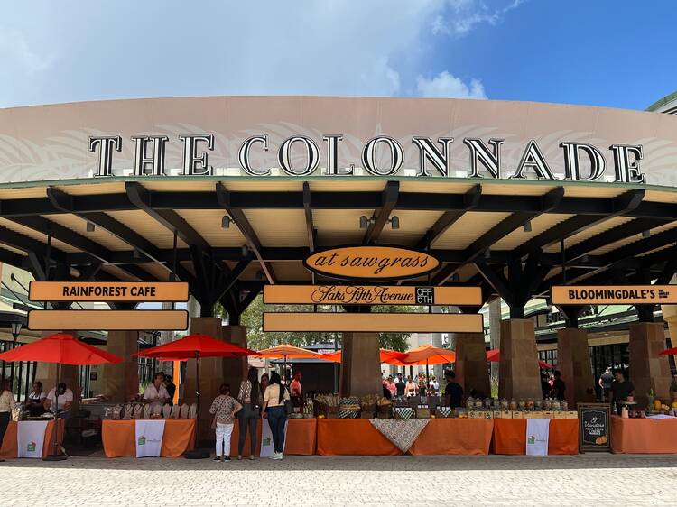 Score designer discounts at the best Miami outlet malls