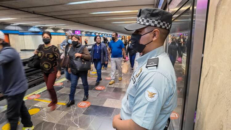 Retiro de la Guardia Nacional del Metro