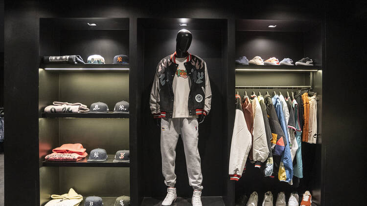 Aparadores de Lust, tienda de sneakers en Masaryk