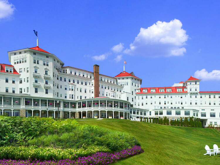 Omni Mt. Washington is 3-hour drive and a century away from Boston