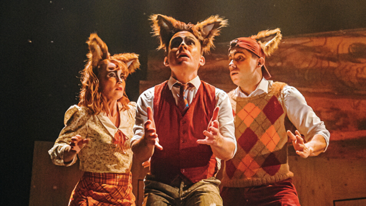 Helen Cassidy, Nick Skubij and Johnny Balbuziente in Fantastic Mr Fox