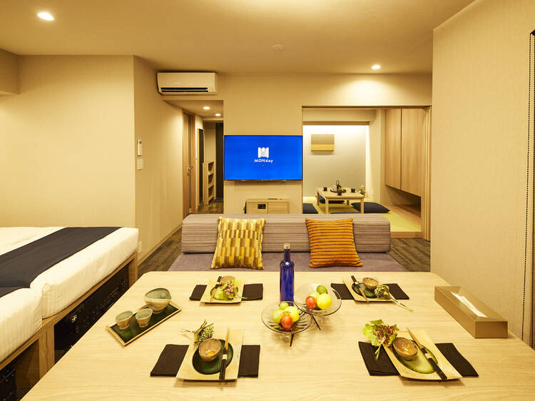 Relax in the spacious and family-friendly apartment hotel rooms