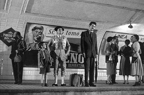 Escena de la película 'Mi tío Jacinto' rodada en el Metro de Madrid