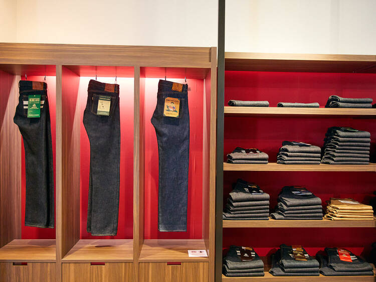 Momotaro Jeans Aoyama