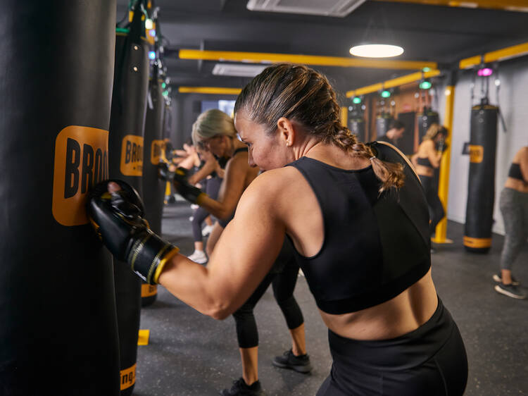 Un plan divertidísimo: nos hemos enfrentado en Brooklyn Fitboxing, ¡y os mostramos el resultado!