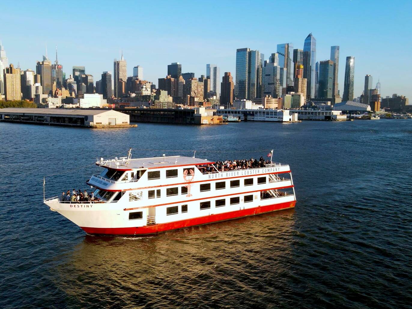8 Best Boat Parties in NYC in 2024