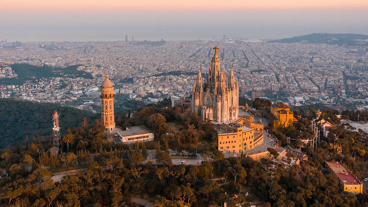 Los Cinco Mejores Planes Para Hacer Hoy En Barcelona