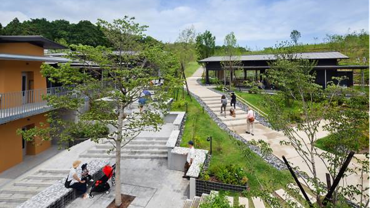 町田薬師池公園 四季彩の杜