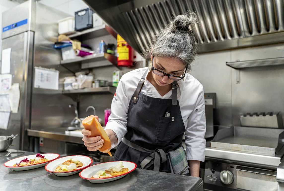 Adriana Carcel&eacute;n a la cuina de Rasoterra