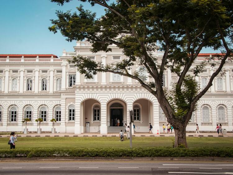 Picturing Places of Colonial Singapore