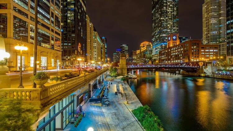 Chicago riverwalk