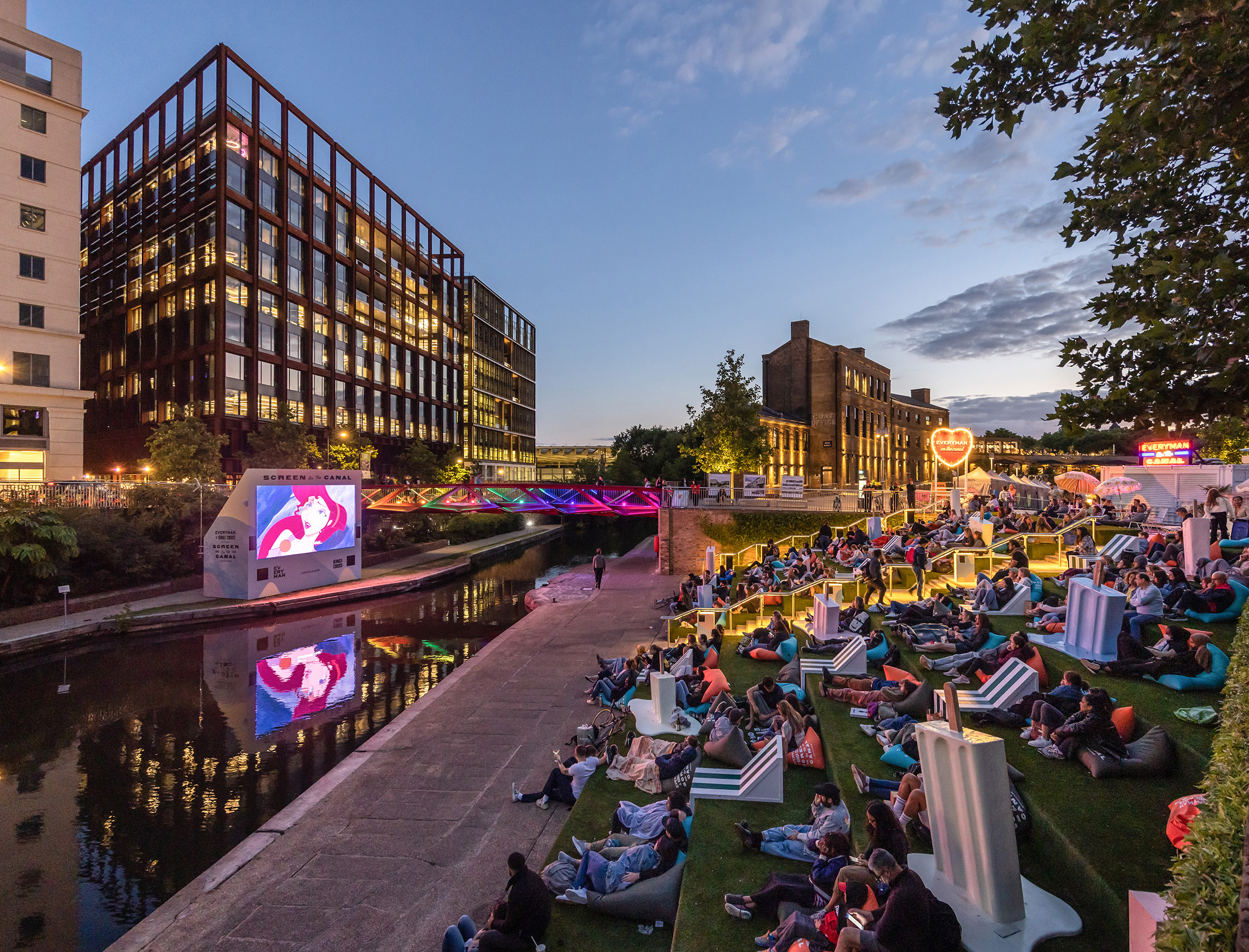 Everyman’s Screen on the Canal