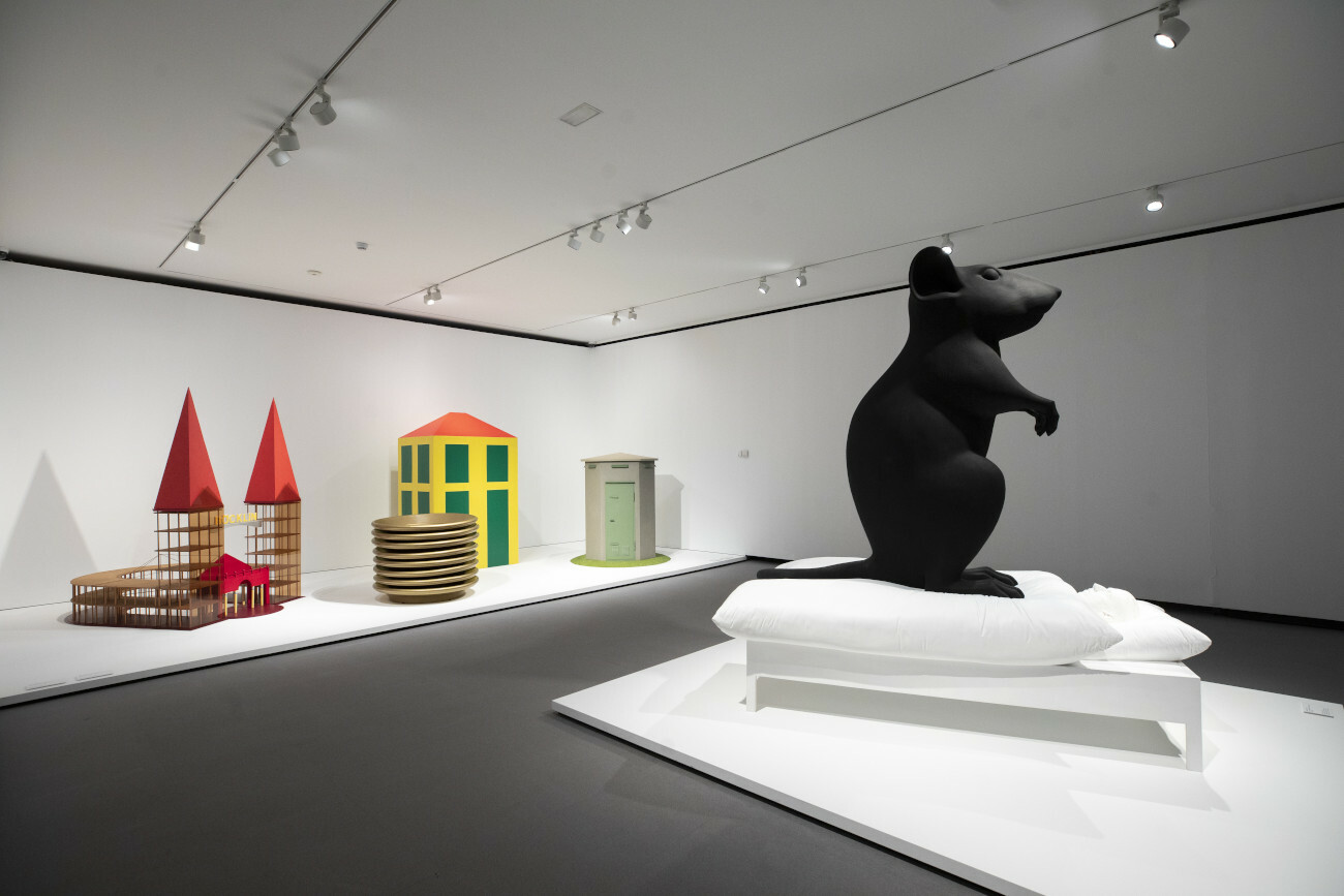 Vista de la exposición Escala: Escultura (1945-2000), Fundación Juan March