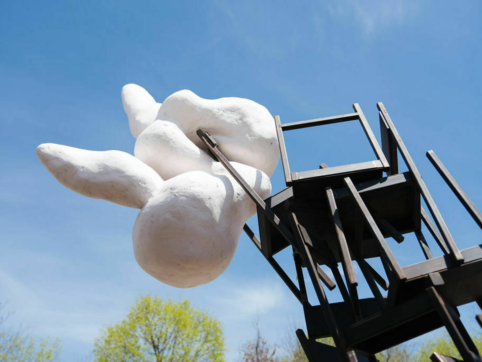 The best outdoor art in NYC this summer including sculptures