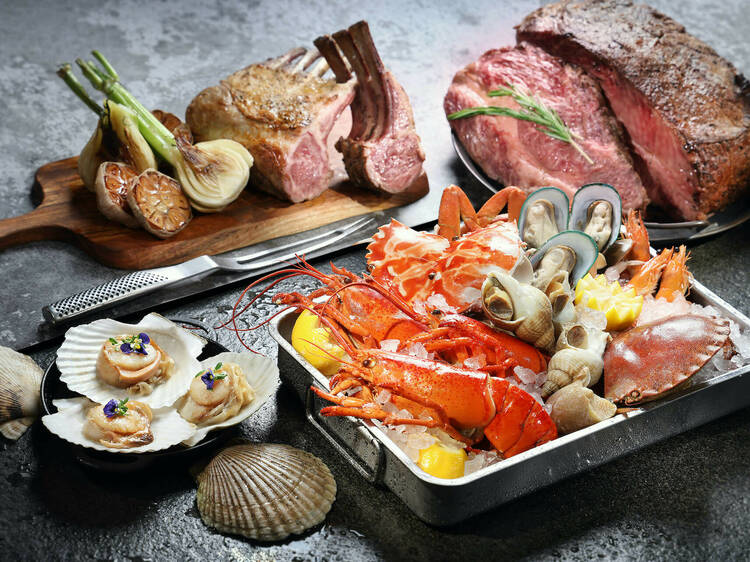 香港麗思卡爾頓酒店：縱享海陸自助盛宴