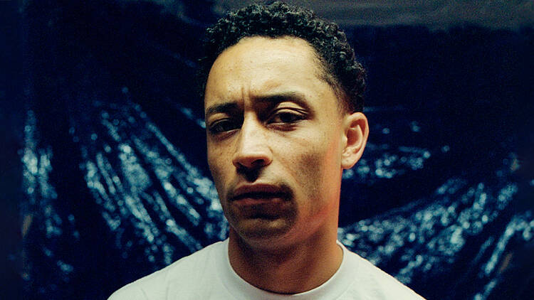 picture of loyle carner
