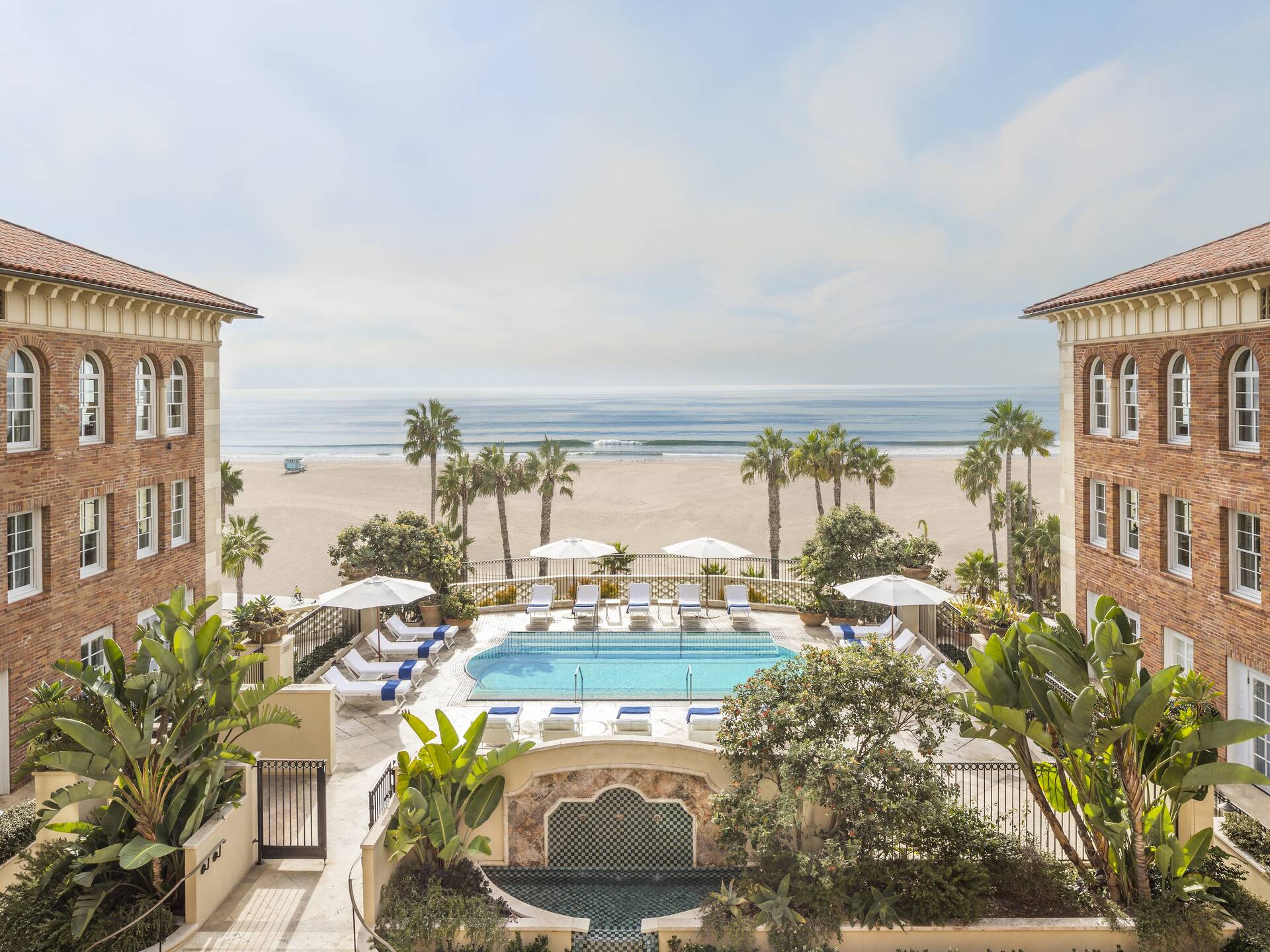 10 Best Hotels On The Beach In L A For 2023 Where To Stay In Los Angeles 10-best-hotels-on-the-beach-in-l-a-for-2023-where-to-stay-in-los-angeles