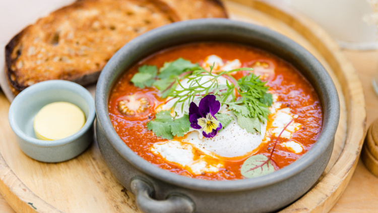 Girdlers shakshouka