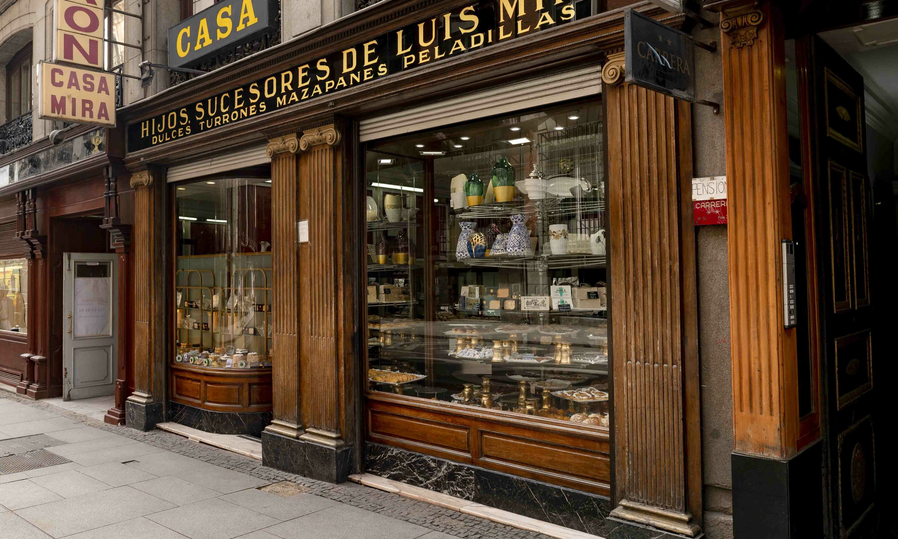 Casa Mira