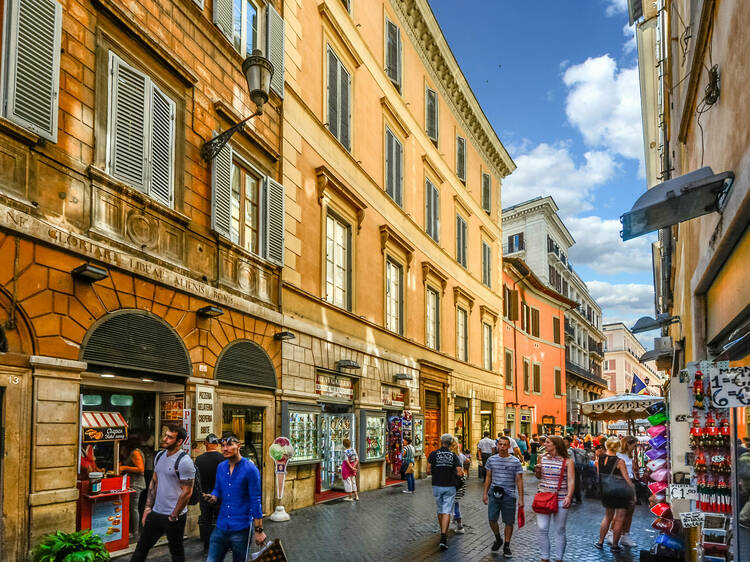 rome tourist shops