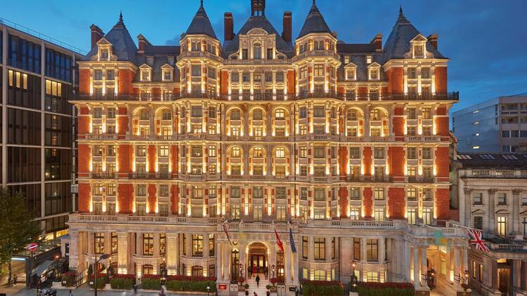 Exterior of the Mandarin Oriental in London